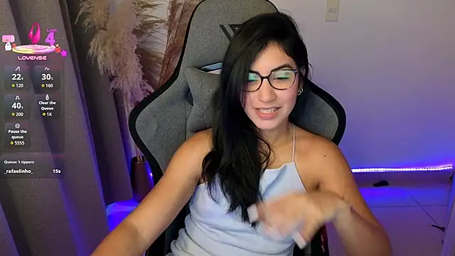 chloebum_のライブXXXチャット