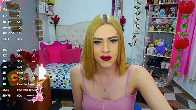 golden_girl01 Show in webcam