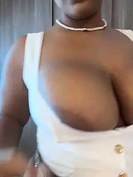 Lilithstormm Show in webcam