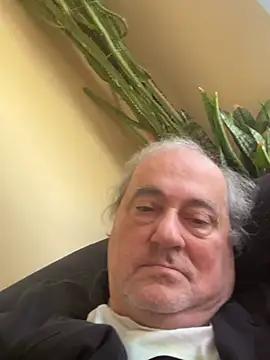 csikar webcam show