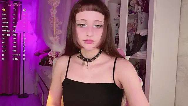 MiraJades Chat XXX in diretta
