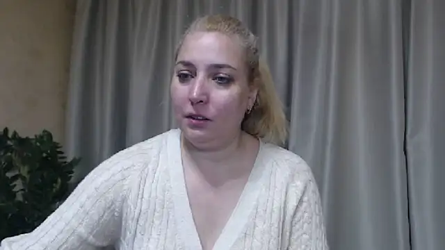 Pokój czatu na żywo – sweetpussy13