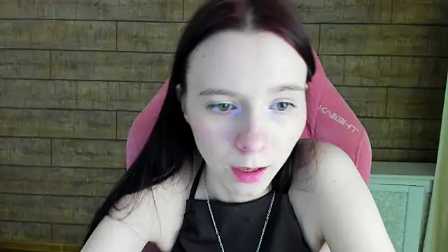 Chat XXX ao vivo de ArinaKubrick