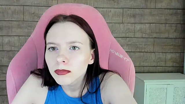 Chatroom XXX en direct de ArinaKubrick
