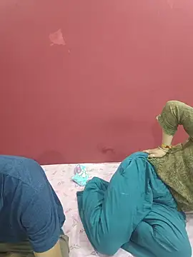 perfect-couple25n Webbikameraesitys