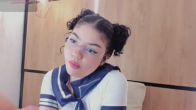Chat XXX ao vivo de chloe_cortez