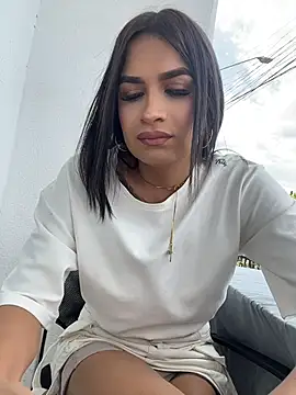 Silvanna-Casstro – webcam-show