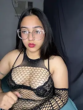 sextwox Show in webcam