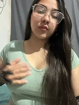 Show modela sextwox na web-kameri