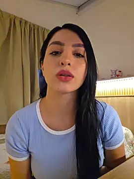 צ'אט XXX בשידור חי של Princess_AliciaVellami