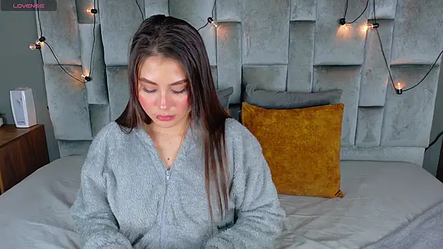 Chat +18 de Miia_Anderson ao vivo