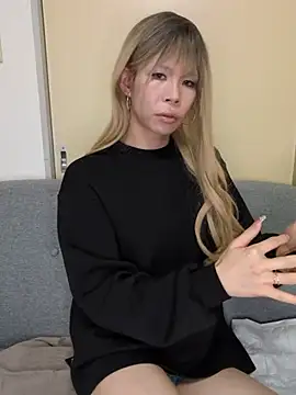 הופעת וובקאם של yu_femboy