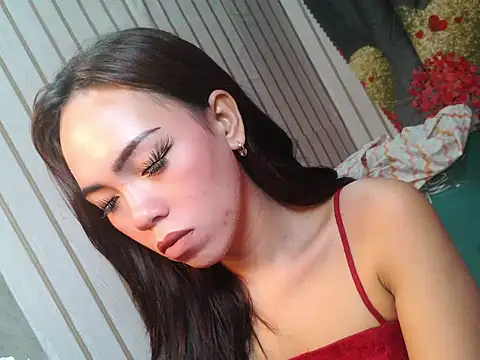 Pokazy przed kamerką – ur_lovelyjessy