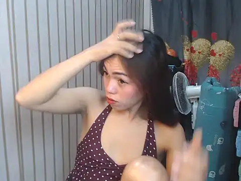ur_lovelyjessyn Webbikameraesitys