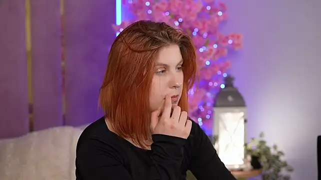 Онлайн чат XXX GingerPinky