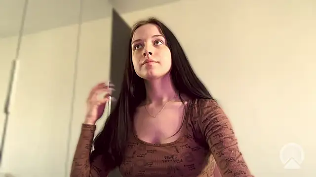 AlicePowells 现场XXX聊天