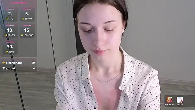 AlicePowells' Live XXX Chat
