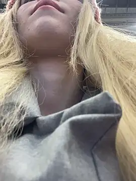 katty_cutey's Webcam Show