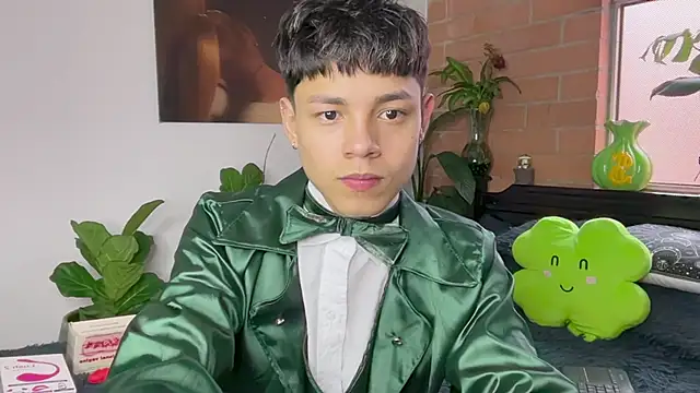 Andy_Belier23 webkamerás műsora