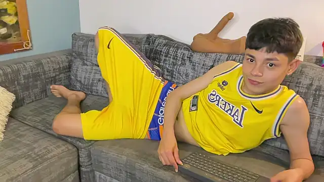 Andy_Belier23 Show Webcam