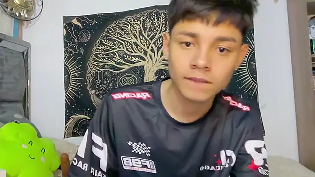 Živý XXX chat Andy_Belier23