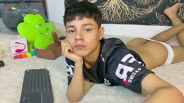 Andy_Belier23 – webcam-show