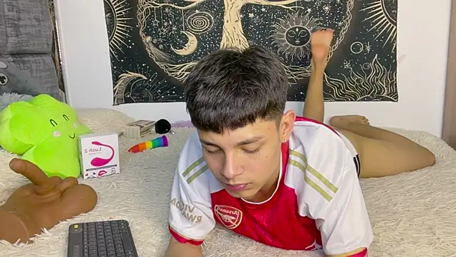Andy_Belier23 Webcam Show