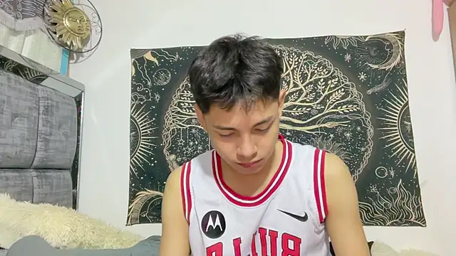 Andy_Belier23's Webcam Show