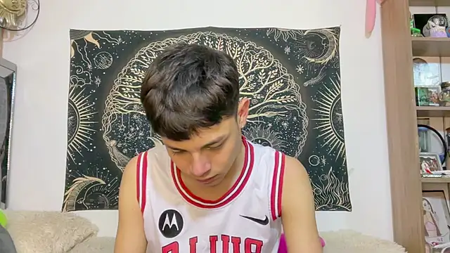 Andy_Belier23's Webcam Show
