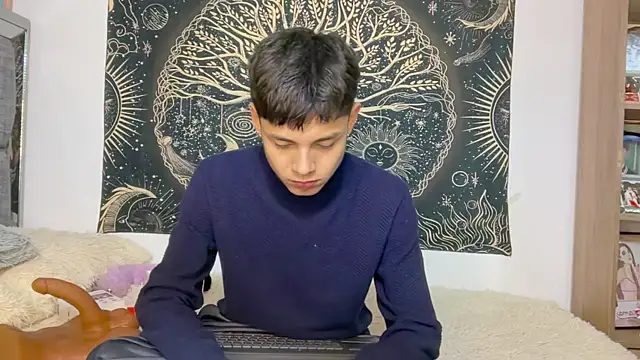 Andy_Belier23 Pertunjukan Webcam