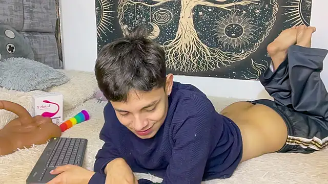 Andy_Belier23のウェブカメラショー
