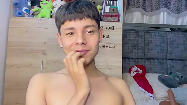 عرض كام Andy_Belier23
