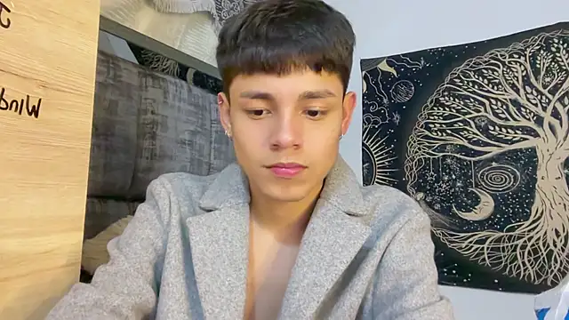 Andy_Belier23's Webcam Show