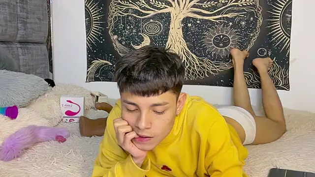 Andy_Belier23のウェブカメラショー