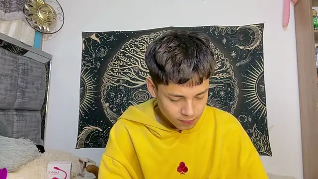 Andy_Belier23 webkamerás műsora