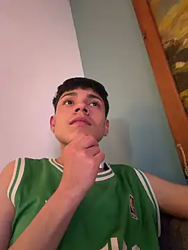 Andy_Belier23 Adlı Modelin Web Kamerası Şovu