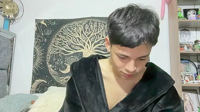 Andy_Belier23 Show in webcam