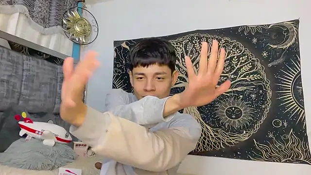 Andy_Belier23 Pertunjukan Webcam