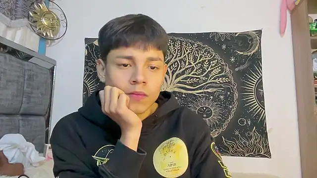 عرض كام Andy_Belier23