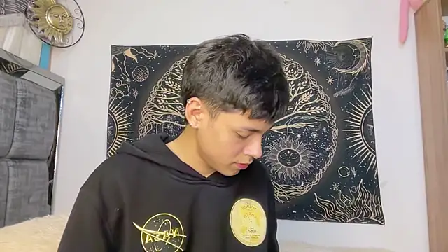 عرض كام Andy_Belier23