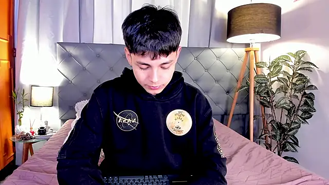 Andy_Belier23 Show Webcam
