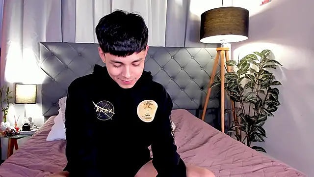 Andy_Belier23 Pertunjukan Webcam