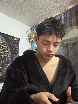 Andy_Belier23 网络视讯表演