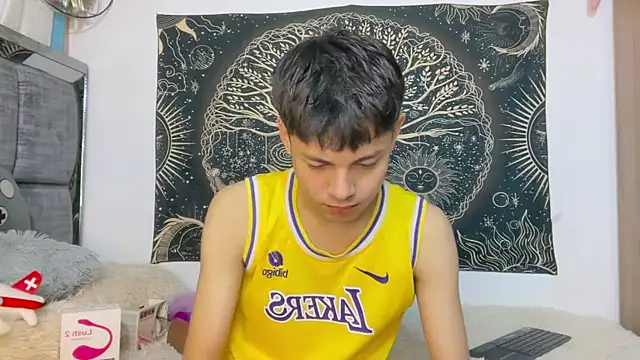 Andy_Belier23 Webcamshow