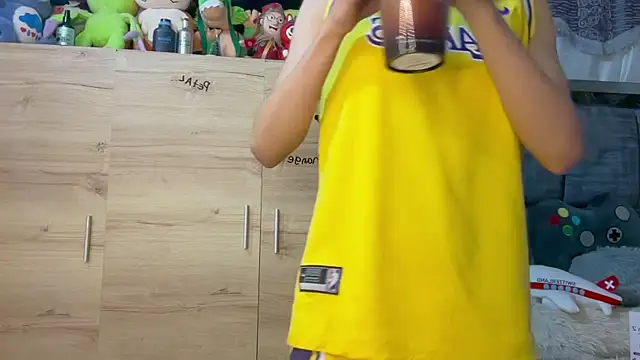 Andy_Belier23 webkamerás műsora