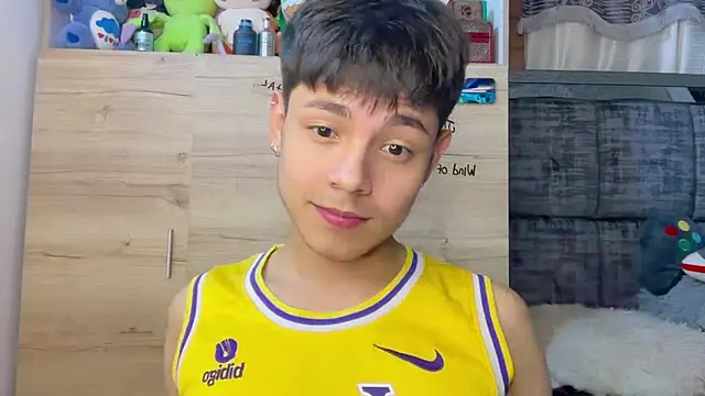 عرض كام Andy_Belier23