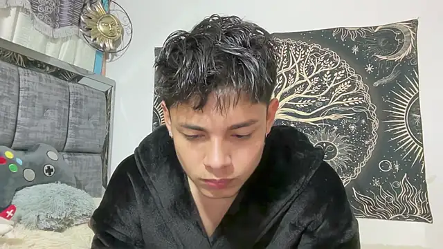 Andy_Belier23 Webcamshow
