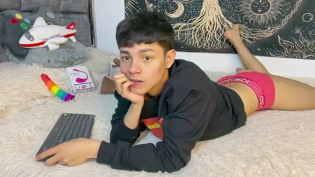 Andy_Belier23 Webcamshow