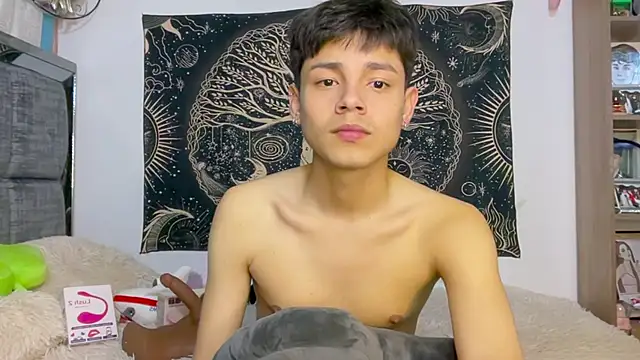 عرض كام Andy_Belier23