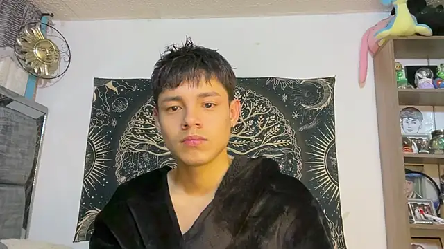 Andy_Belier23 Adlı Modelin Web Kamerası Şovu
